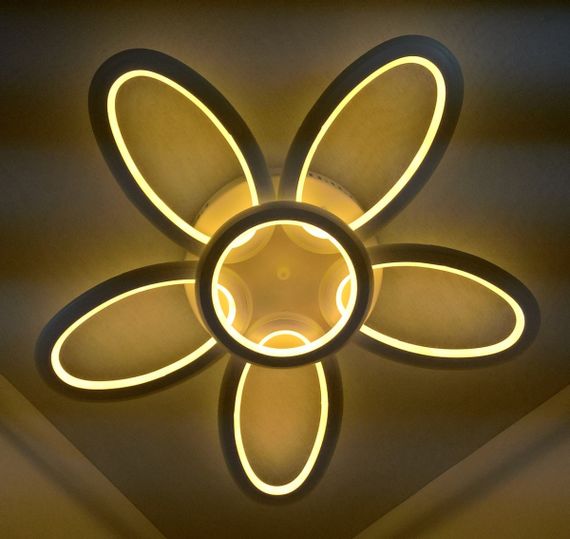 Люстра світлодіодна стельова LED світильник для квартири на стелю лед 25574 Білий 10х62х62 см. | Зображення 2