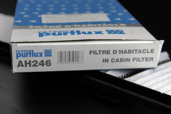 Фильтр салона BMW 1/3(E90/91/92)/X1(E84), PURFLUX (AH246) | Зображення 2