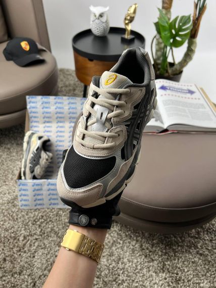 Чоловічі кросівки ASICS Gel-NYC  Black Grey Beige весна / осінь A3484 45 28.5 | Зображення 7