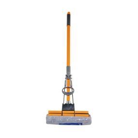 Швабра с отжимом WD04 Werk