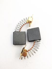 Щітки 6х16 вус