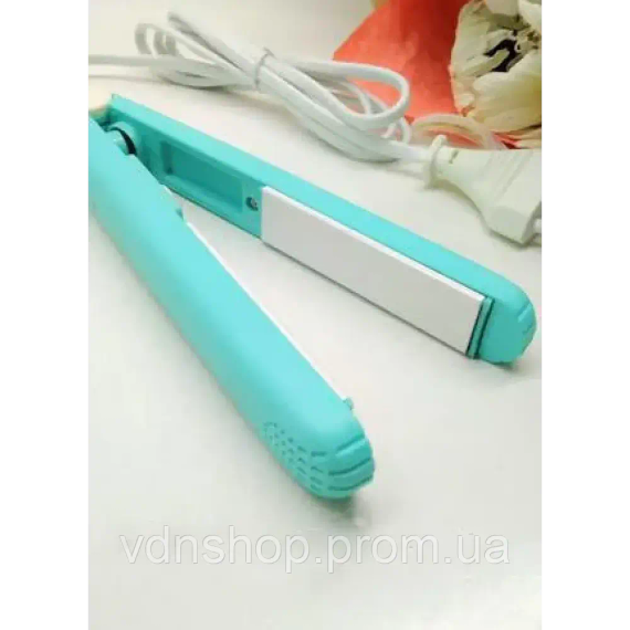 Міні-праска Гофре для волосся у пластиковому контейнері | Зображення 1