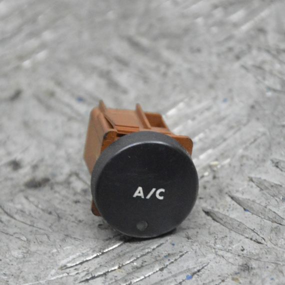 Кнопка включення кондиціонера Peugeot Partner M59 2003-2008 Кнопка кондиціонера Пежо Партнер 9648088877