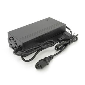 Зарядний пристрій акумуляторів Li-ion 16.8V, 5A, , роз'єм Triangle plug (T-tipe/IEC/C13 N+L-), LED-індикація