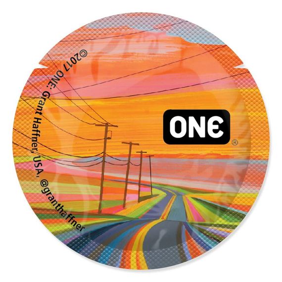 Набір презервативів ONE Classic Select Artist Collection, 100 шт, зі змазкою, паковання-тубус | Зображення 3