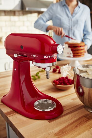 Миксер KitchenAid® 100 Year Limited Edition Queen of Hearts 5 Quart Tilt-Head Stand Mixer KSM180QHSD | Зображення 7