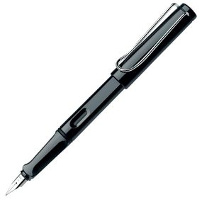 Перьевая ручка Lamy Safari, корпус черный, экстра-тонкое (EF)