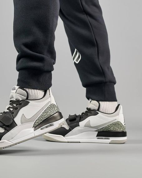 Кросівки Air Jordan Legacy 312 Low M White Black Grey , В'єтнам A1386 42 26.5