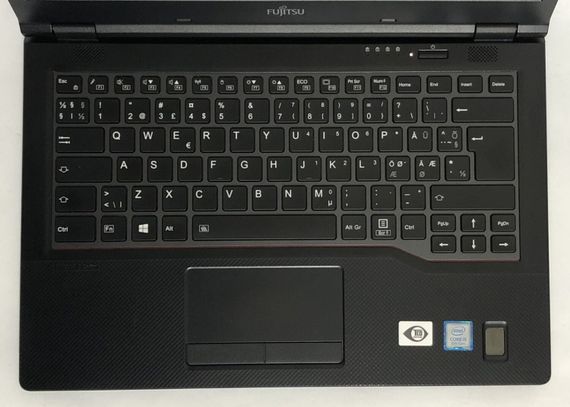 Ноутбук Fujitsu LifeBook E549 / 14" (1920x1080) IPS / Intel Core i5-8265U (4 (8) ядра по 1.6 - 3.9 GHz) / 8 GB DDR4 / 256 GB SSD / Intel UHD Graphics / WebCam / Win 11 Pro б/у | Зображення 7