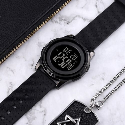 Чоловічий годинник Skmei 1502 All Black | Зображення 1