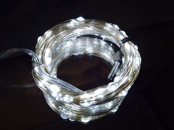 Гірлянда на батарейках (3шт АА) "світлодіодні краплі" 10 м, 100 LED, холодний білий колір | Зображення 1