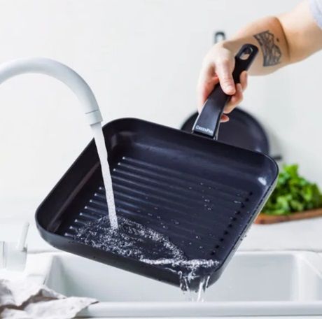 Сковорода гриль GreenPan Essence Magneto CC006338-001 28 см черная | Зображення 1
