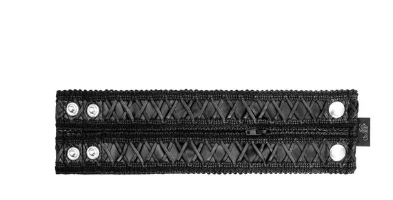 Жіночий гаманець-браслет Noir Handmade F326, black, під шкіру, рельєфний візерунок, кишеня на блискавці | Зображення 3
