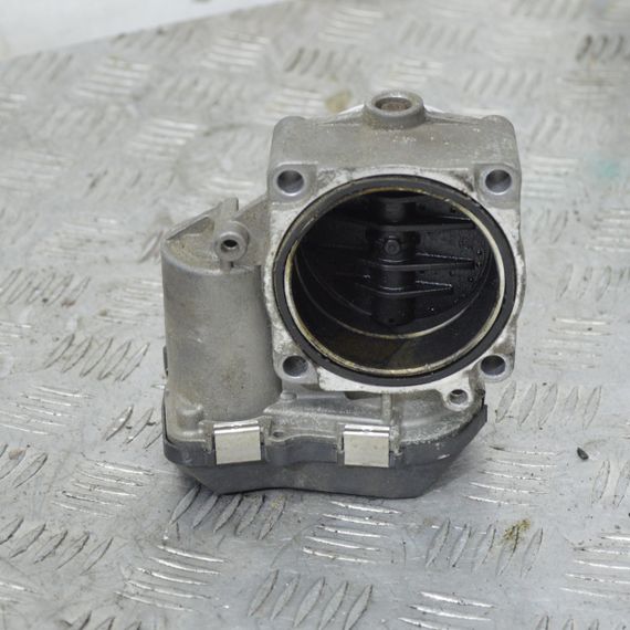 Дросельна заслінка BMW E87 E90 E91 E92 E93 2004-2013 Дросельна заслінка БМВ е87 е90 е91 7561066