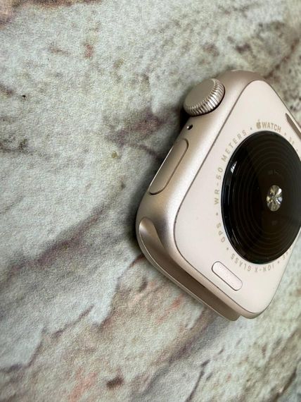 Смарт-часы Apple Watch se 3 gps 40mm без коробки | Зображення 1