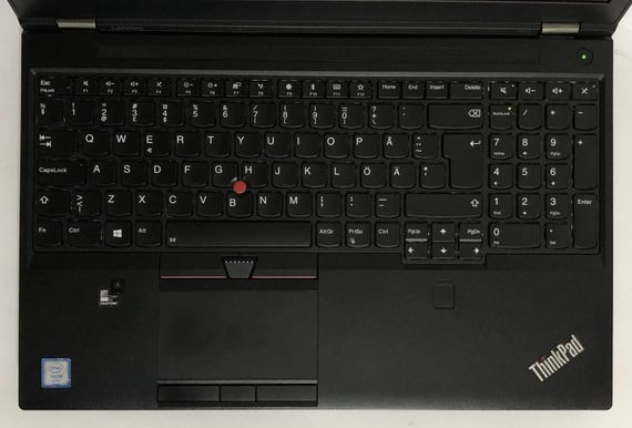 Мобільна робоча станція Б-клас Lenovo Thinkpad P51 / 15.6" (3840x2160) IPS / Intel Xeon E3-1535M v6 (4 (8) ядра по 3.1 - 4.2 GHz) / 16 GB DDR4 / 512 GB SSD / nVidia Quadro M2200, 4 GB GDDR5, 128-bit / WebCam / Win 10 Pro б/в + Подарунок Накопичувач 64 ГБ | Зображення 6