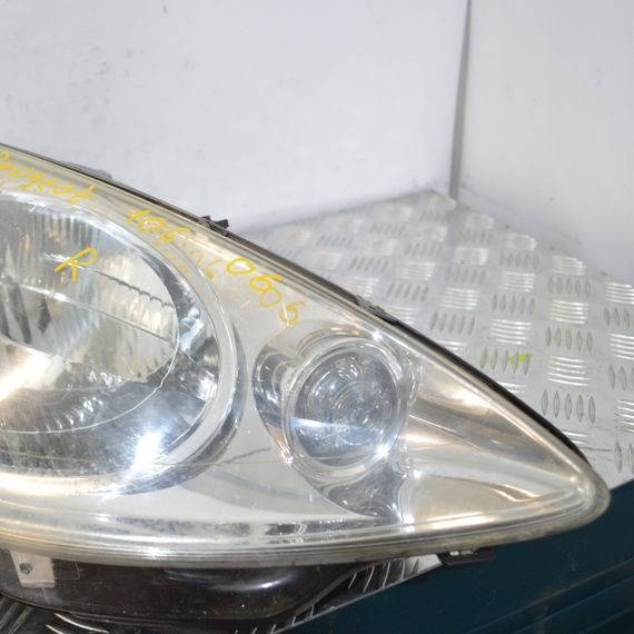 Фара права Peugeot 1007 2005-2009 Фара передня права Пежо 1007 9644997180 | Зображення 2