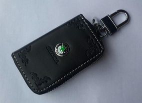 Ключница для авто Кожа KeyHolder SKODA