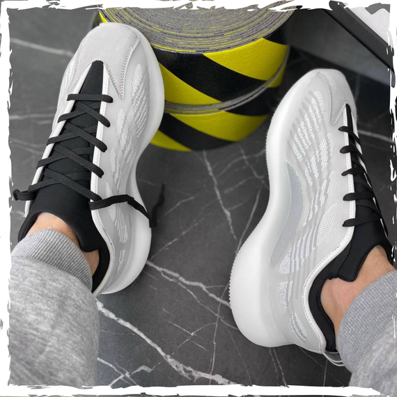 Кросівки Yeezy Boost 700 білі, кросівки. Ізі Буст 700, Ізики, Ізи Бусти. 41-45 | Зображення 1