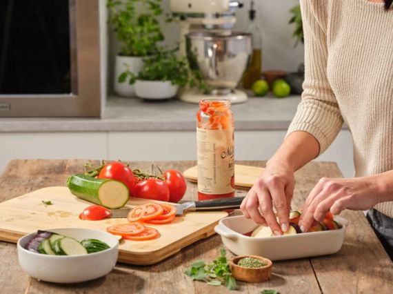 Форма для запікання з кришкою KitchenAid СС006107-001 7,5 х19, 5х32, 8 см 1.9 л кремова | Зображення 4