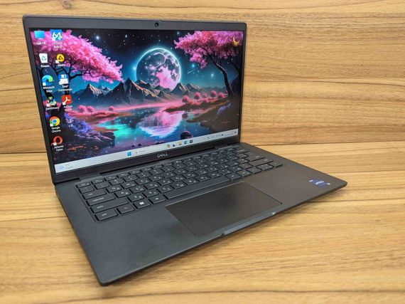 Ультрабук Б-клас Dell Latitude 7430 / 14" (1920x1080) IPS / Intel Core i7-1265U (10 (12) ядер по 3.6 - 4.8 GHz) / 16 GB DDR4 / 480 GB SSD / Intel Iris Xe Graphics / WebCam / TouchID / Windows 11 б/в + Подарунок Бездротова миша / USB | Зображення 3