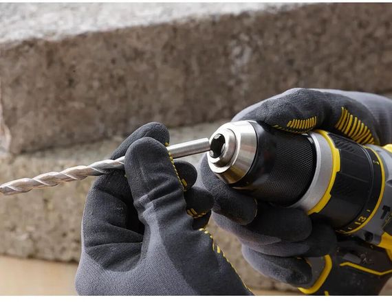 Дрель-шуруповерт ударная аккумуляторная бесщёточная STANLEY FATMAX SFMCD721B | Зображення 1