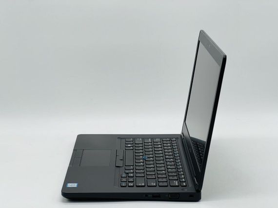 Ультрабук Б-клас Dell Latitude 5490 / 14" (1366x768) TN / Intel Core i5-8350U (4 (8) ядра по 1.7 - 3.6 GHz) / 8 GB DDR4 / 240 GB SSD / Intel UHD Graphics 620 / WebCam / HDMI б/в | Зображення 3