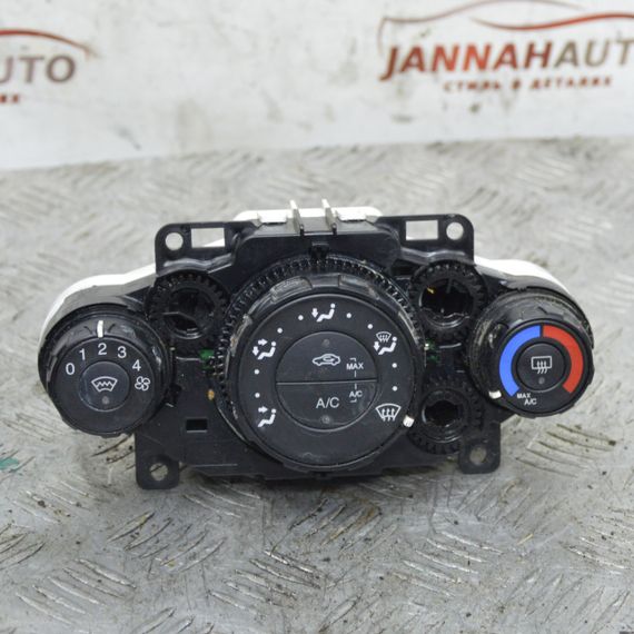 Блок керування клімат контролем Ford Fiesta VII 2009-2017 Панель пічки кондиціонера Форд Фієста 7 8A6118549