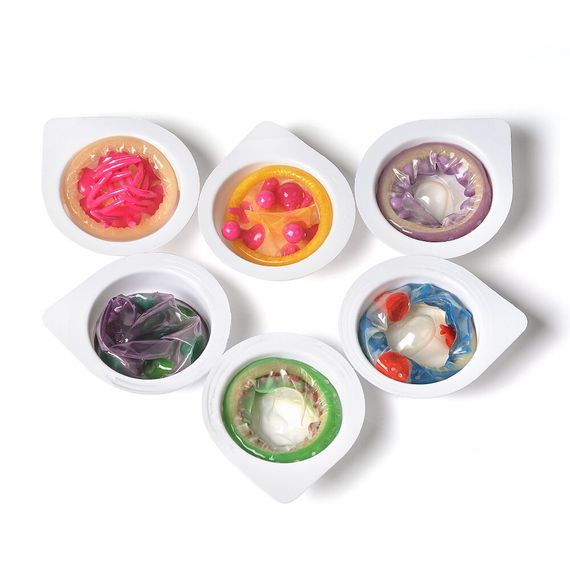 Насадка на член Recare Blue Monster Spike Condom (презерватив з вусиками та спіраллю шипів) | Зображення 4