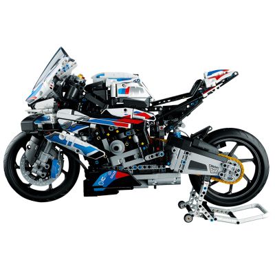 Конструктор LEGO Technic BMW M 1000 RR (42130) | Зображення 3