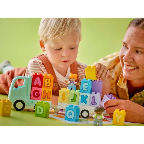 Конструктор LEGO DUPLO Town Вантажівка з абеткою 36 деталей (10421) | Зображення 7