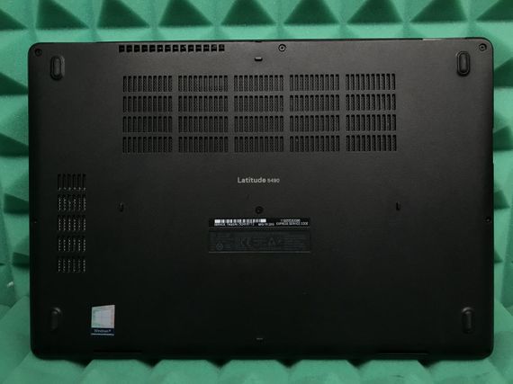 Ноутбук Б-клас Dell Latitude 5490 / 14" (1366x768) TN / Intel Core i5-7300U (2 (4) ядра по 2.6 - 3.5 GHz) / 4 GB DDR4 / 128 GB SSD / Intel HD Graphics 620 / WebCam / USB 3.1 / HDMI / Windows 10 б/в | Зображення 5