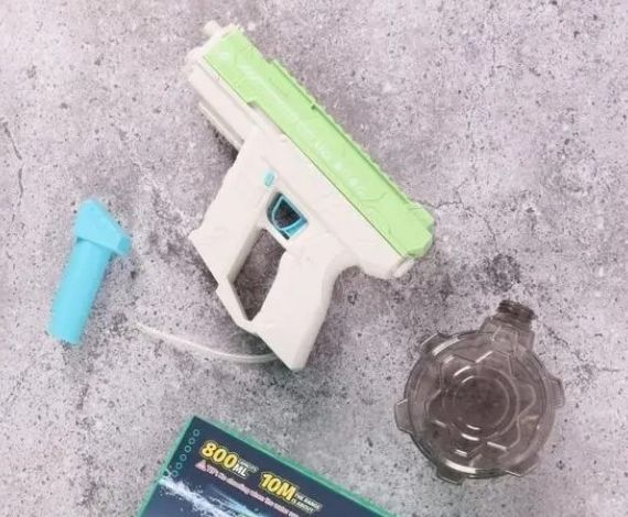Водяний пістолет Uzi з автоматичною стрільбою до 10 м бак 800 мл лазерний приціл із підсвіткою від 8 років Зелений | Зображення 2