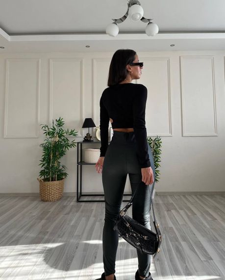 Женские теплые лосины из матовой экокожи на флисе BF967 цвет черный, размер 42/44 | Зображення 5