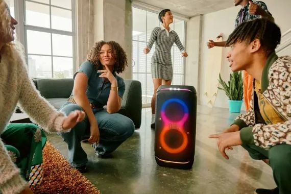 Портативна колонка JBL PartyBox Stage 320 240W RGB Black | Зображення 2