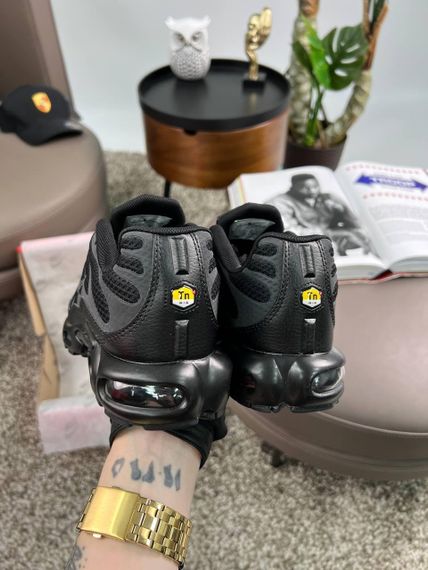 Чоловічі кросівки Air Max Plus New Reflektive All Black , В'єтнам 42 26.5 | Зображення 1