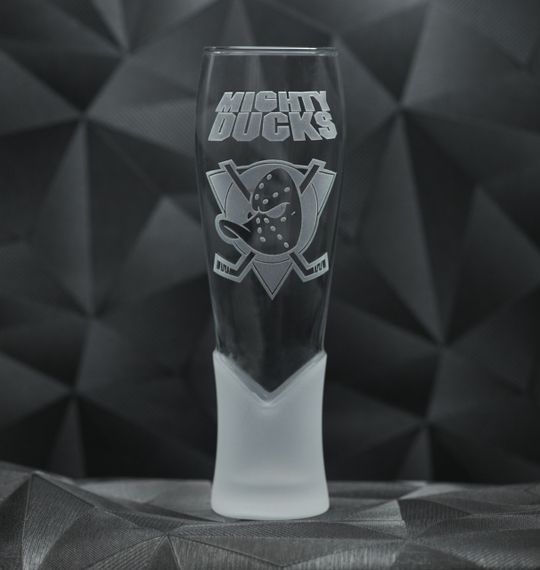 Подарочный бокал для сока воды 440 мл  с гравировкой лого хоккейного клуба НХЛ Анахайм Дакс | Зображення 1