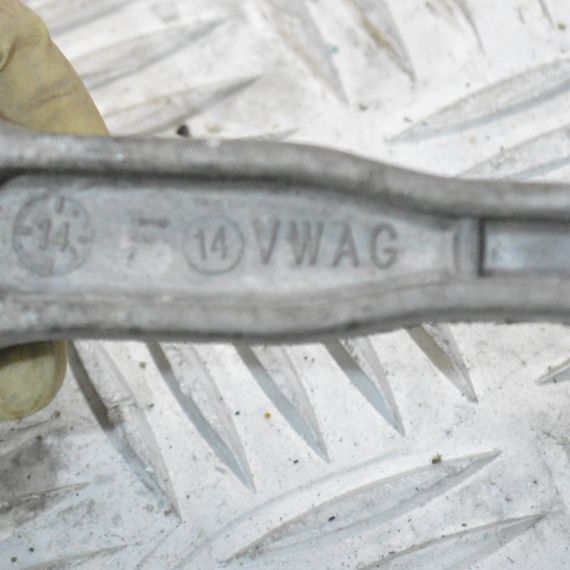 Кронштейн подушки двигуна Volkswagen Polo V 1.4 16V 2009-2017 Лапа опора мотора Фольксваген Поло 5 | Зображення 4