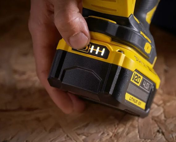 Пила лобзикова акумуляторна Stanley з АКБ та ЗУ SFMCS650M2K | Зображення 1