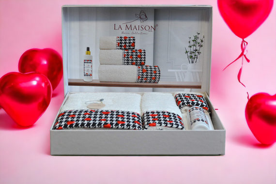 Подарунковий набір рушників La Maison, 3 шт. з ароматом Damian | Зображення 2