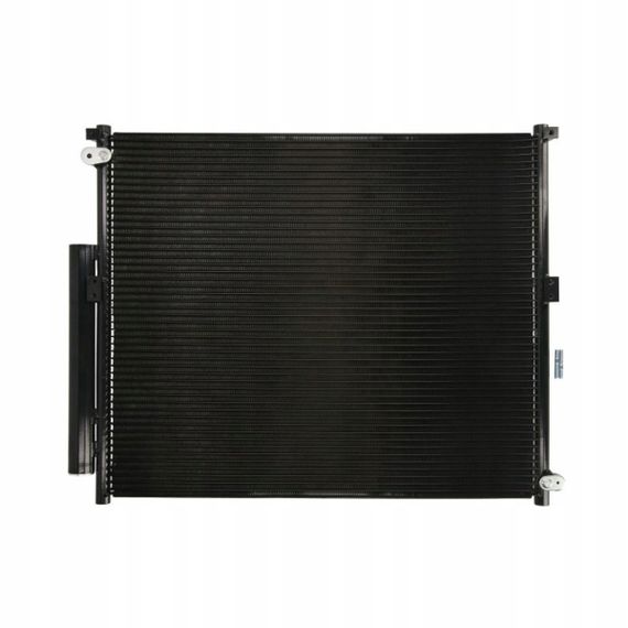 Радіатор двигуна Toyota Land Cruiser 120 3.0 TD 2002-2010 88461-60090 88461-35150