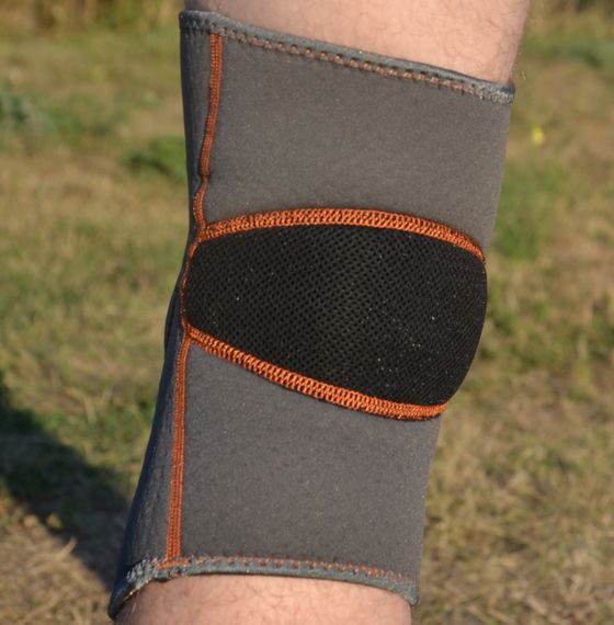 Наколінник MadMax MFA-297 Knee Support with Patella Stabilizer Dark Grey/Orange M | Зображення 6