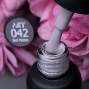 Гель-лак ART in detail 42 (світло-бежевий з рожевою димкою) 6мл