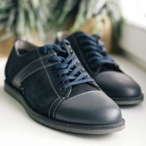 Оригінальне чоловіче взуття 43 розмір