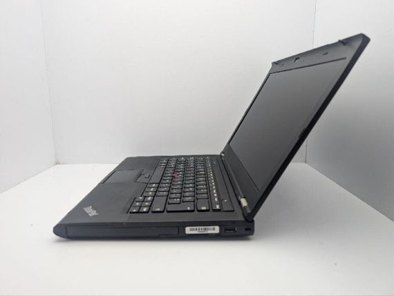Ноутбук Lenovo ThinkPad T430 / 14" (1600x900) TN / Intel Core i5-3320M (2 (4) ядра по 2.6 - 3.3 GHz) / 8 GB DDR3 / 500 GB HDD / Intel HD Graphics 4000 / WebCam б/в | Зображення 4