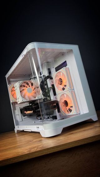 Збірка під замовлення: ігровий ПК GameMax Hype-M White Tower / AMD Ryzen 5 7500F (6 (12) ядер по 3.7 - 5.0 GHz) / 32 GB DDR5 / 2000 GB SSD M.2 / nVidia GeForce RTX 3080, 10 GB GDDR6X, 320-bit / 850W б/в | Зображення 1