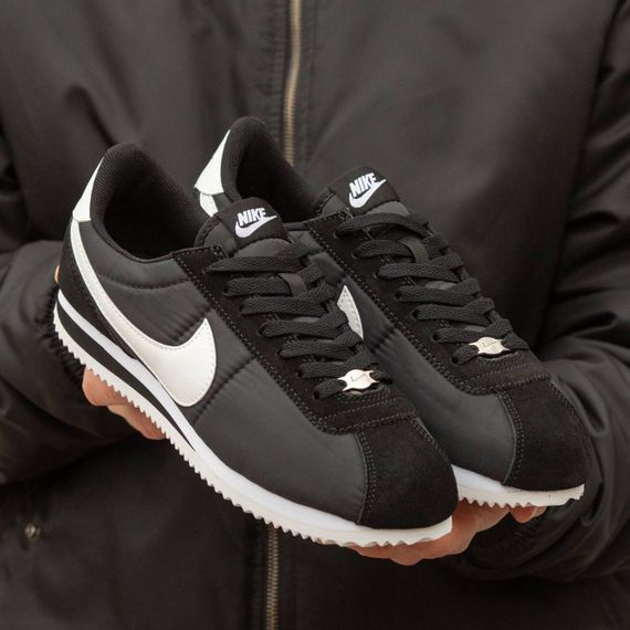 Демісезонні кросівки Nike колір чорний/білий | Зображення 2