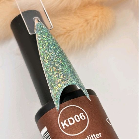 Світловідбивний гель-лак Bee Nails Disco Glitter KD06 8мл | Зображення 1