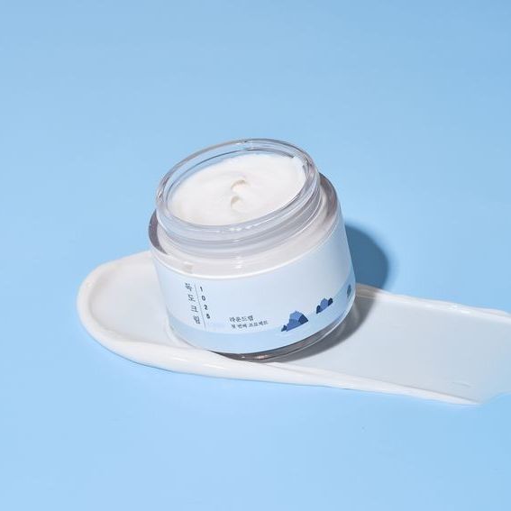 Легкий зволожувальний крем з морською водою ROUND LAB 1025 Dokdo Light Cream (80 ml) | Зображення 1