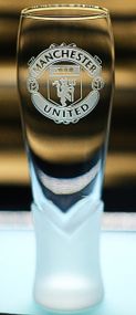 Пивний келих крафтовий 440 мл ФК Манчестер Юнайтед FC Manchester United з гравіюванням подарунок для фаната ФК  футбол